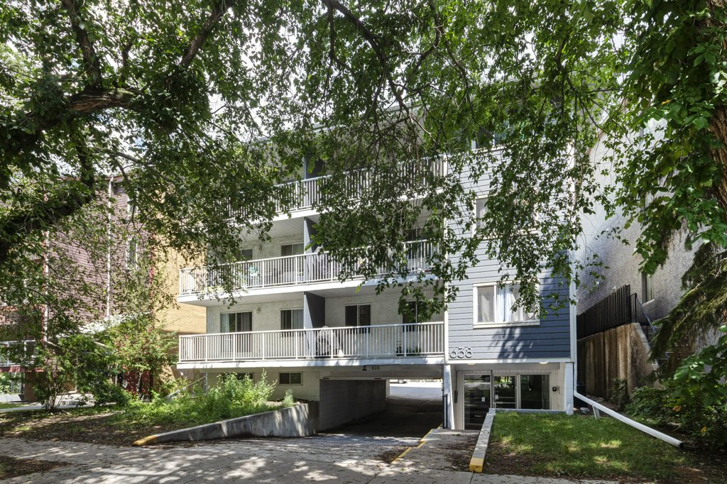 Top-Floor Charm in the Heart of Bridgeland - 638 Meredith Rd header image.