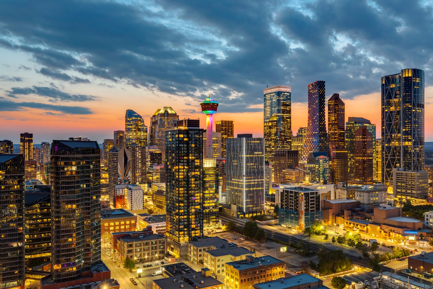 Discover the Ultimate in Urban Sophistication at The Guardian South Tower header image.