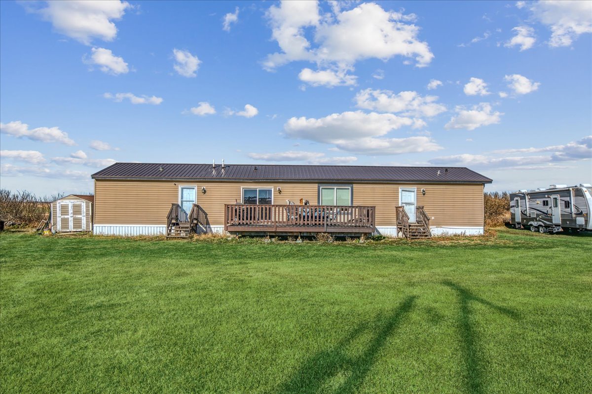 Just Listed: Peaceful Lake-Country Living Near Vulcan – Under an Hour from Calgary header image.