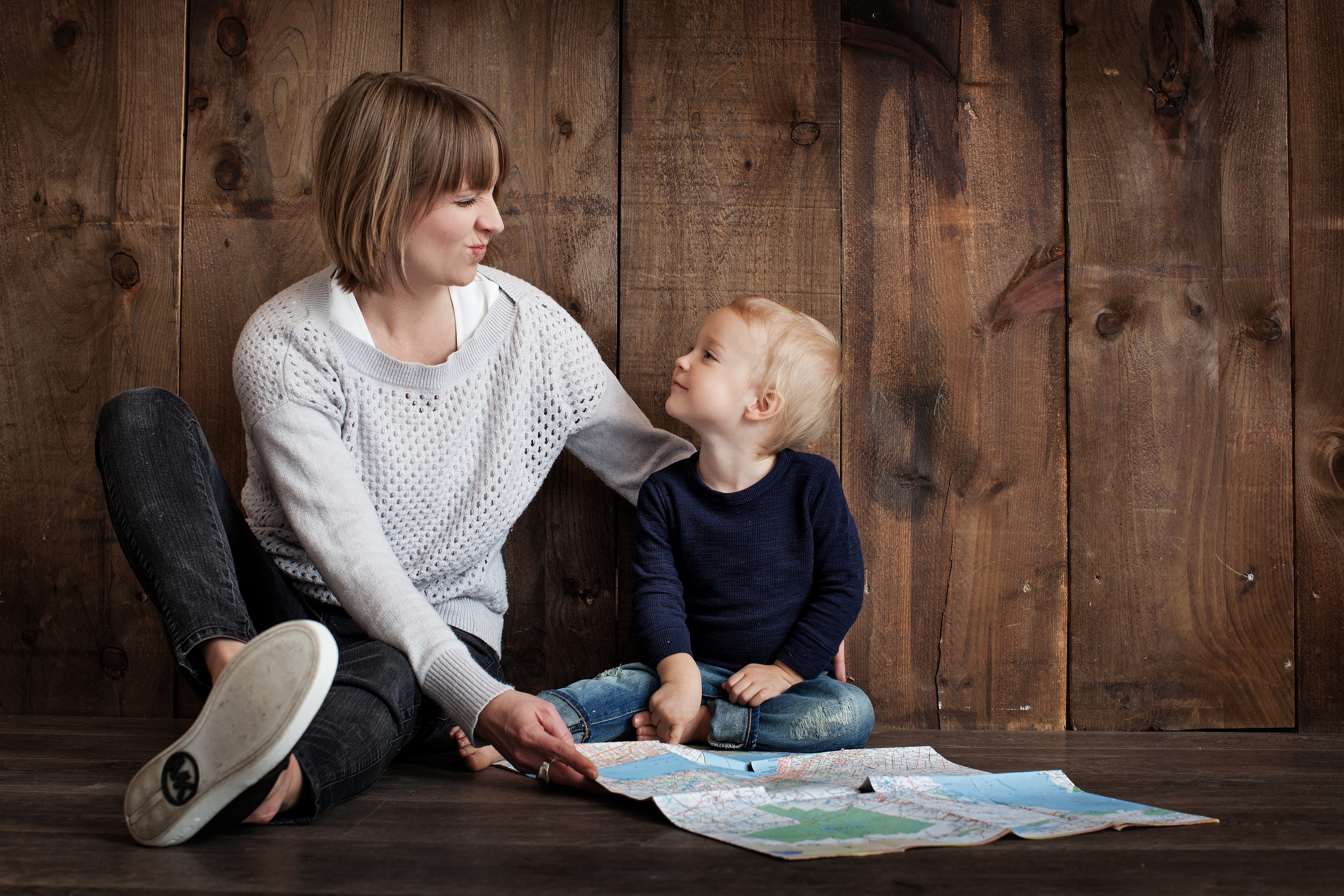 Outside the box Mother’s Day gifts for her home…that Mom actually wants! header image.