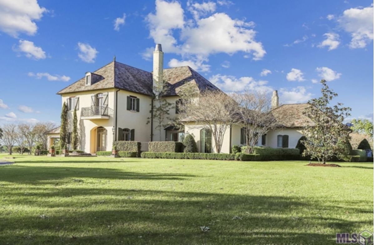 Homes in Mallard Lakes Subdivision in Baton Rouge LA 70810 header image.