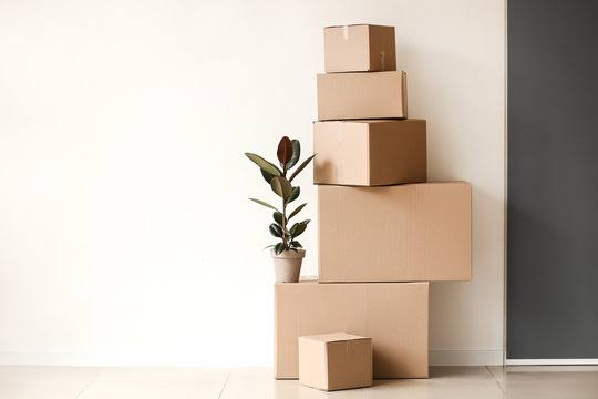 Moving Day Checklist: A Stress-Free Guide header image.