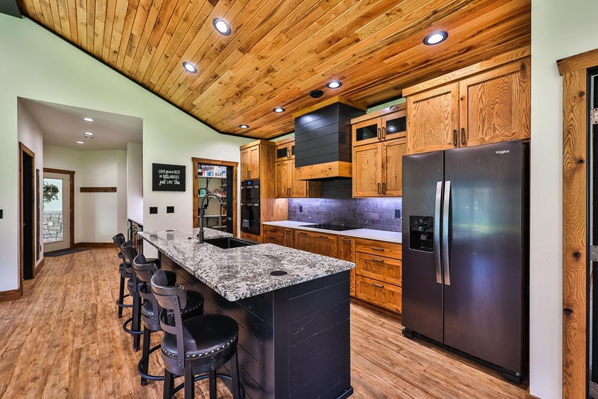 The Pros Of Owning A Home header image.