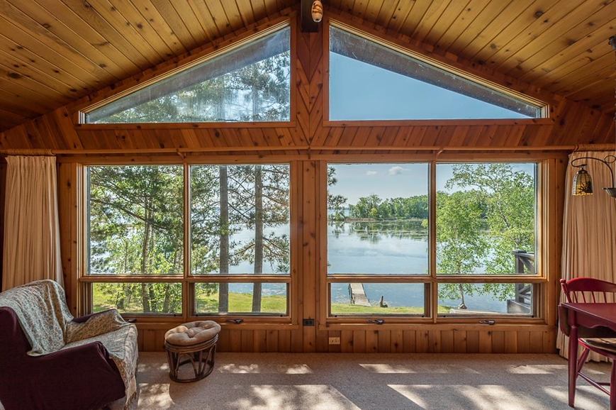 Why Buy a Lake Home header image.