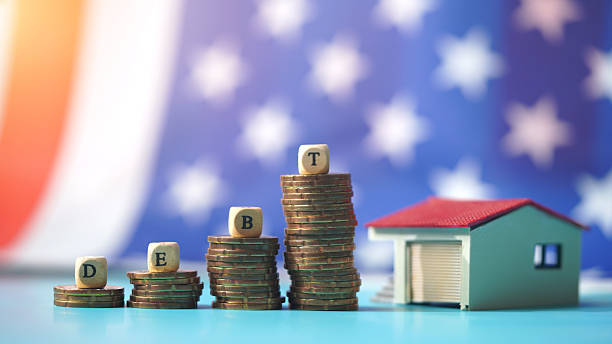How does the U.S. federal funds rate affect real estate? header image.