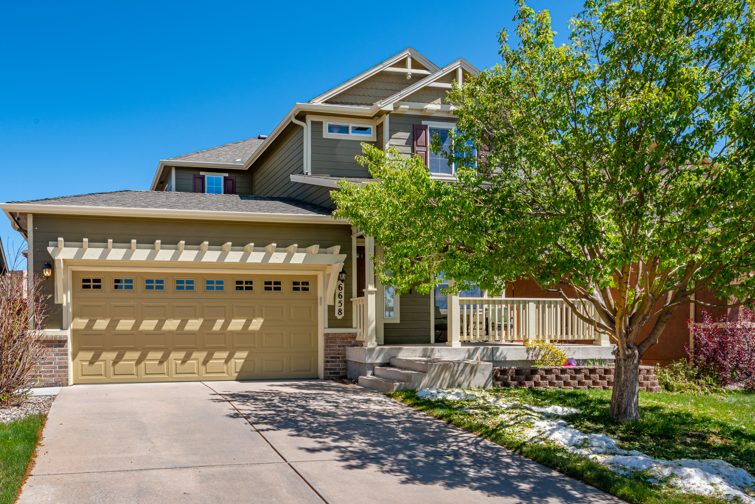 6658 Goldenrain Drive - Home for Sale in Greenhaven, Stetson Hills header image.