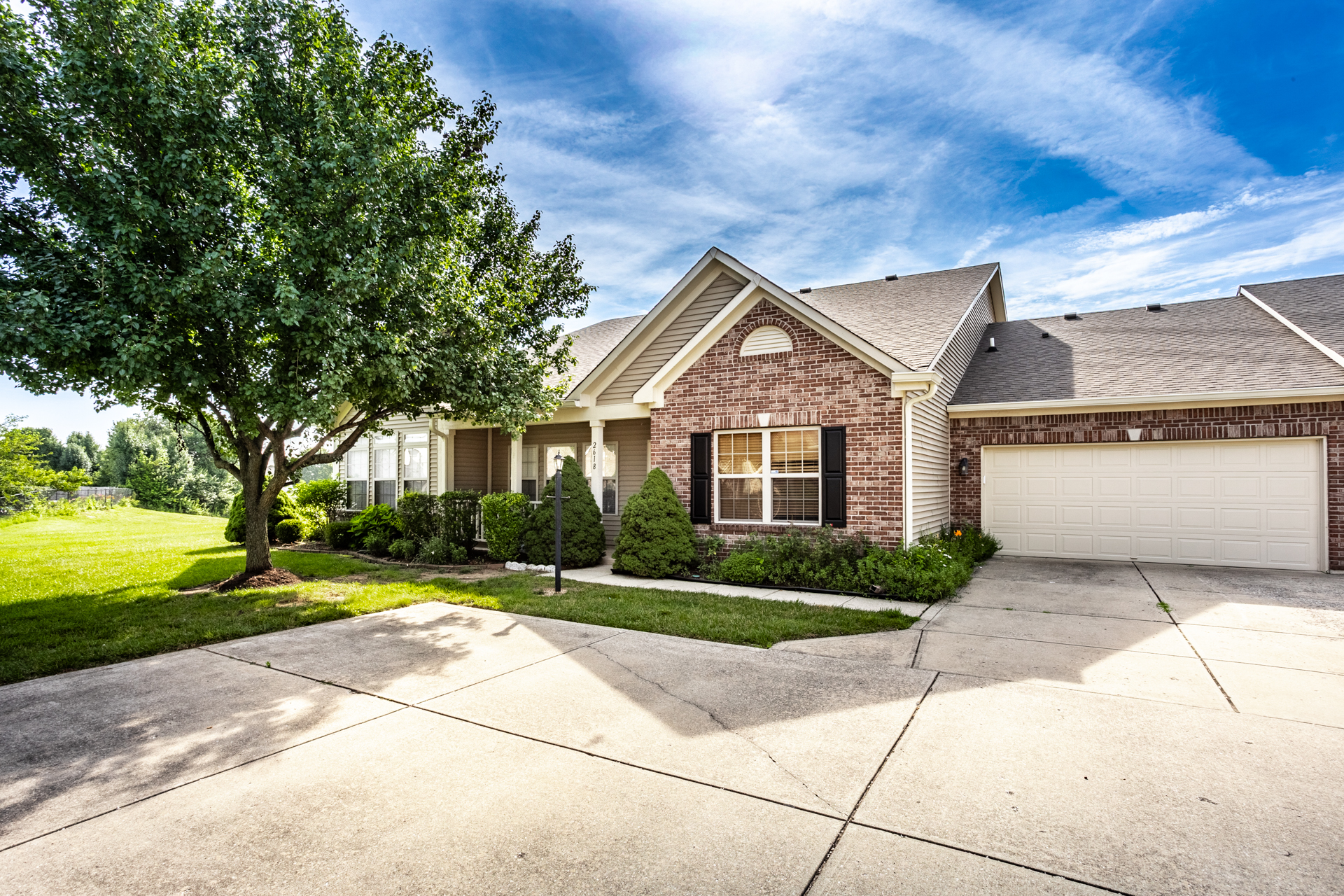 Condo for Sale in Indianapolis header image.