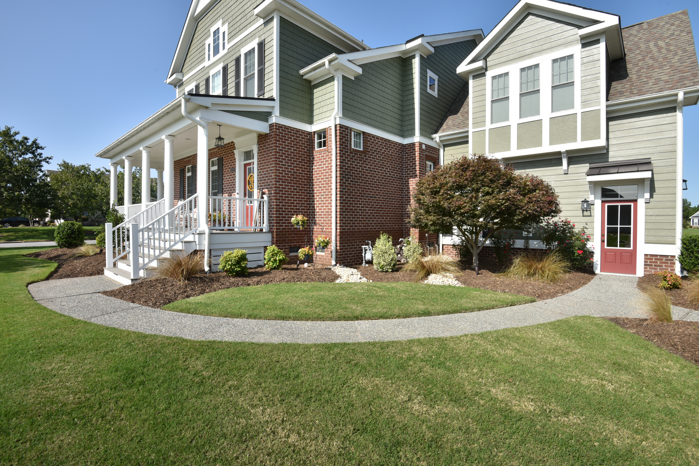 How To Add Curb Appeal On A Budget header image.