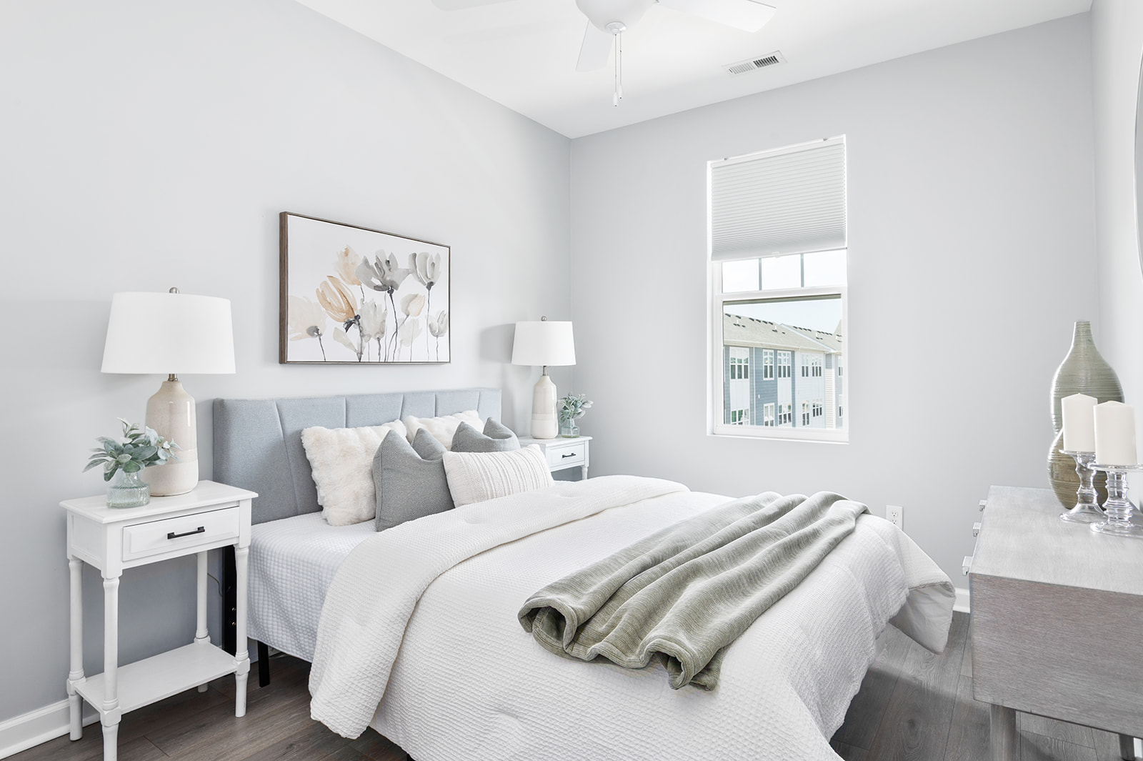 Why Neutral Homes Sell Faster (Even if they're less interesting) header image.