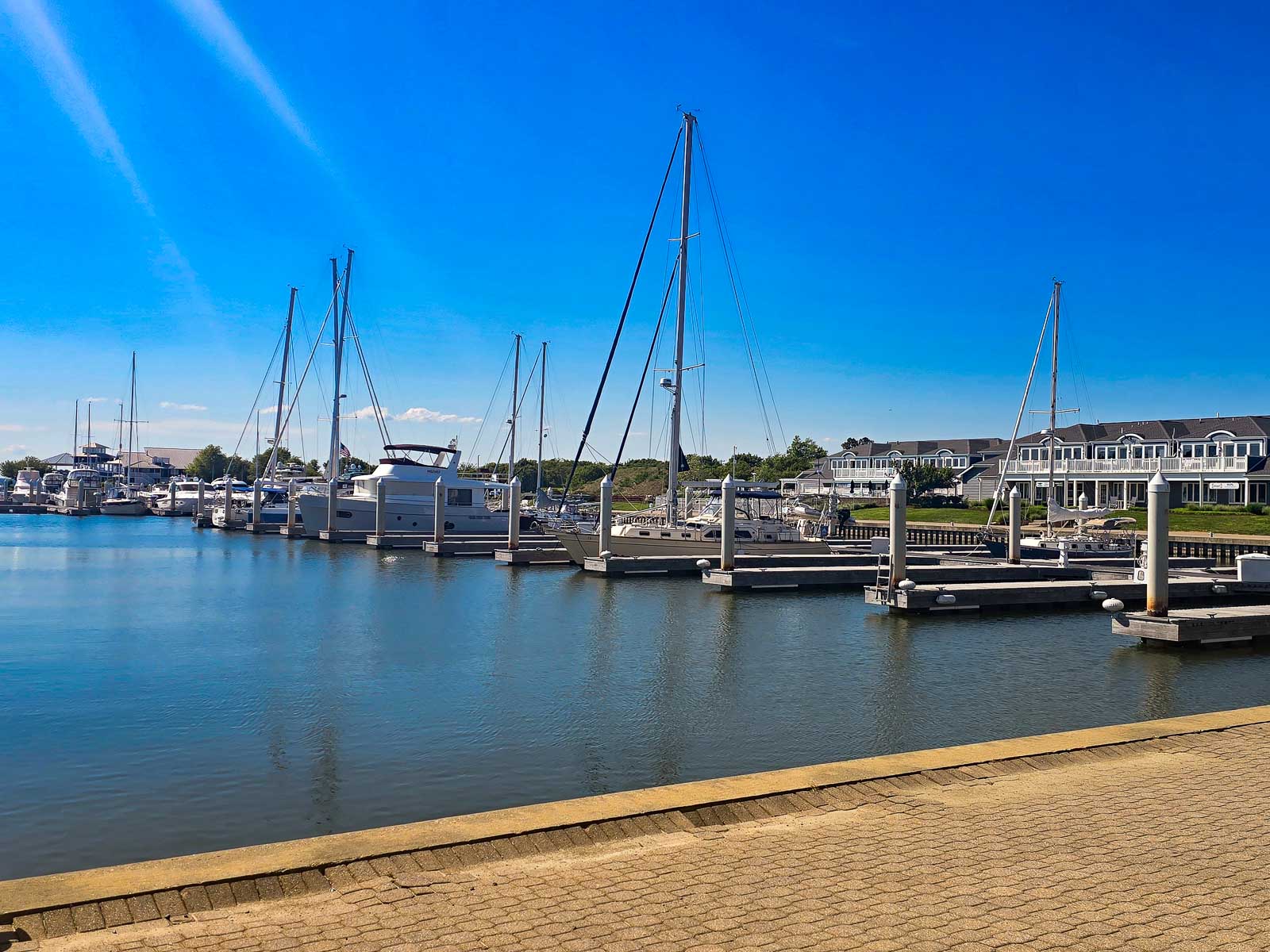 Living on Kent Island vs Annapolis: Which Waterfront Lifestyle Is Right for You? header image.