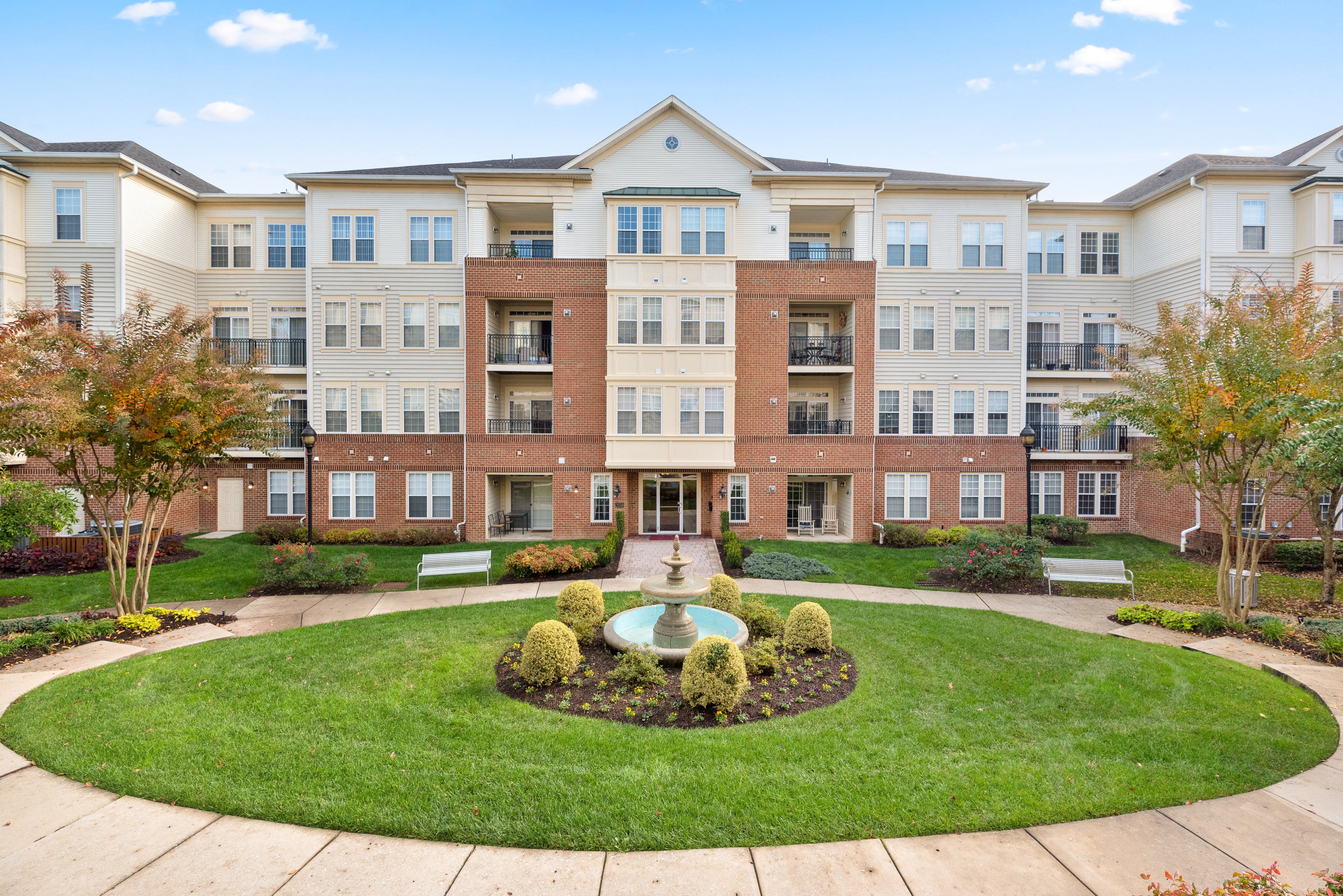 Just Listed in The Enclave at Ellicott Hills | 2550 Kensignton Gardens Unit 207 | Ellicott City Homes for Sale | 55+ Ellicott City Homes header image.