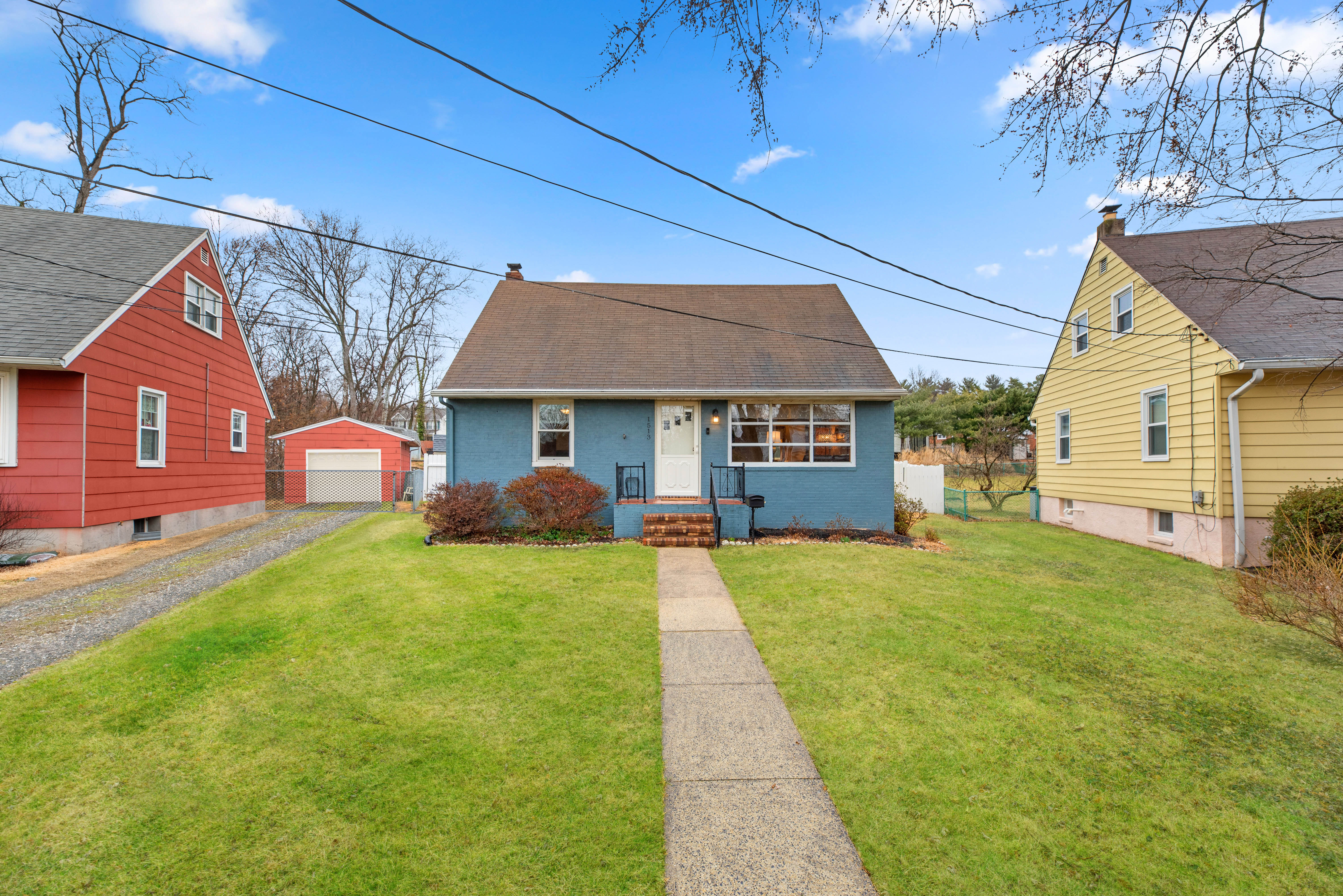 Just Listed in Halethorpe | 1513 Arbutus Avenue | Halethorpe Homes for Sale | Homes for Sale in 21227 header image.