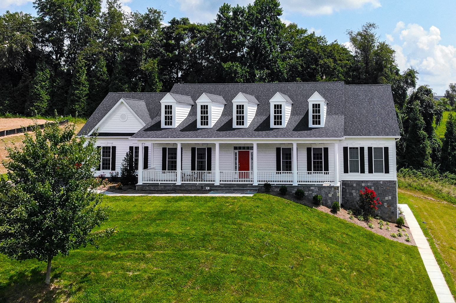 JMB Homes Featured Floorplan - The Harwood - Now Under Construction in Woodbine's The Square Woods header image.