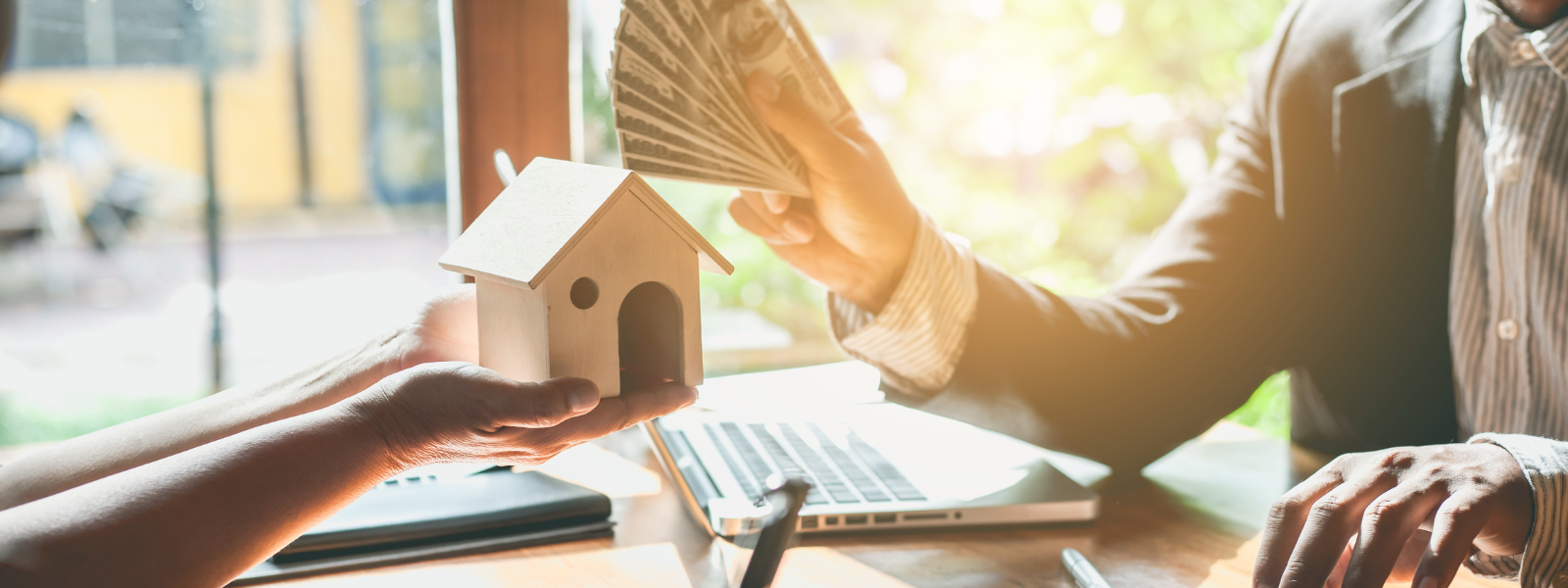 LiveMARYLAND Seller Tip: How to Save Money When Selling? Hire the Right Agent header image.