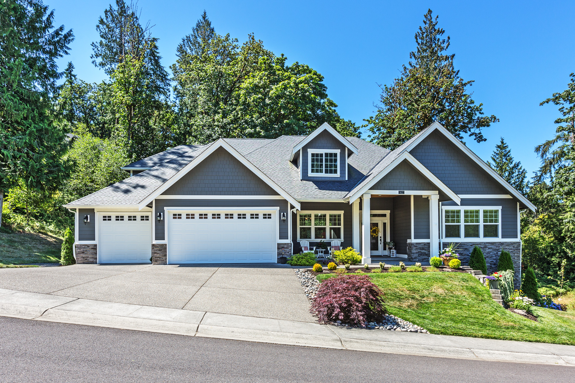 10 Ways to Help Your Home Sell for More Money header image.