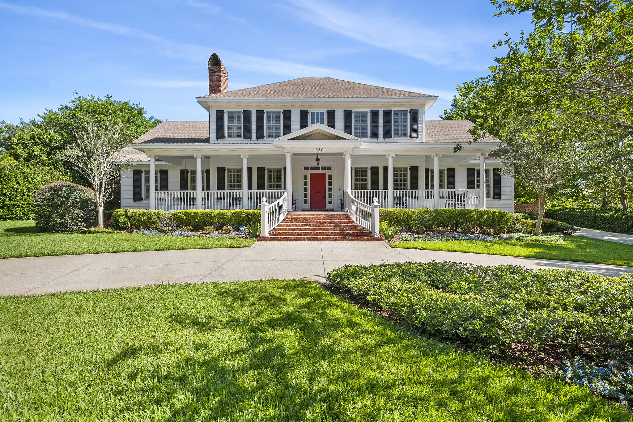 Lakeland, Florida Real Estate Market: Trends, Opportunities, and Insights for 2025 header image.
