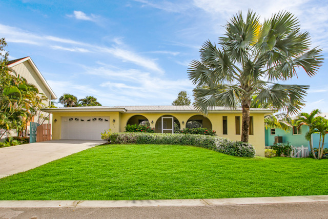 Price Reduced!  Waterfront Home in Stuart header image.