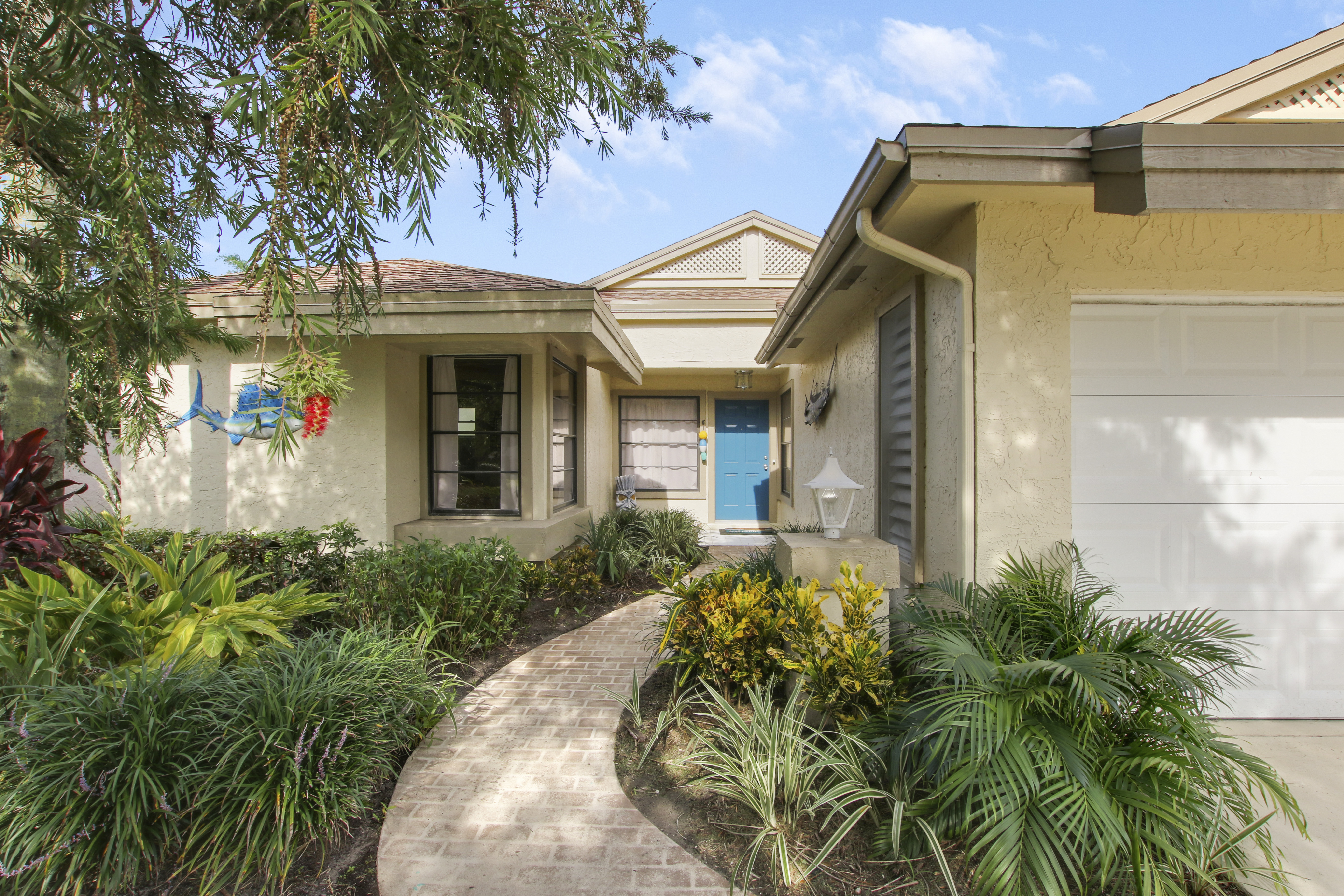 New Listing! Completely Renovated Home in Eastpointe Country Club header image.