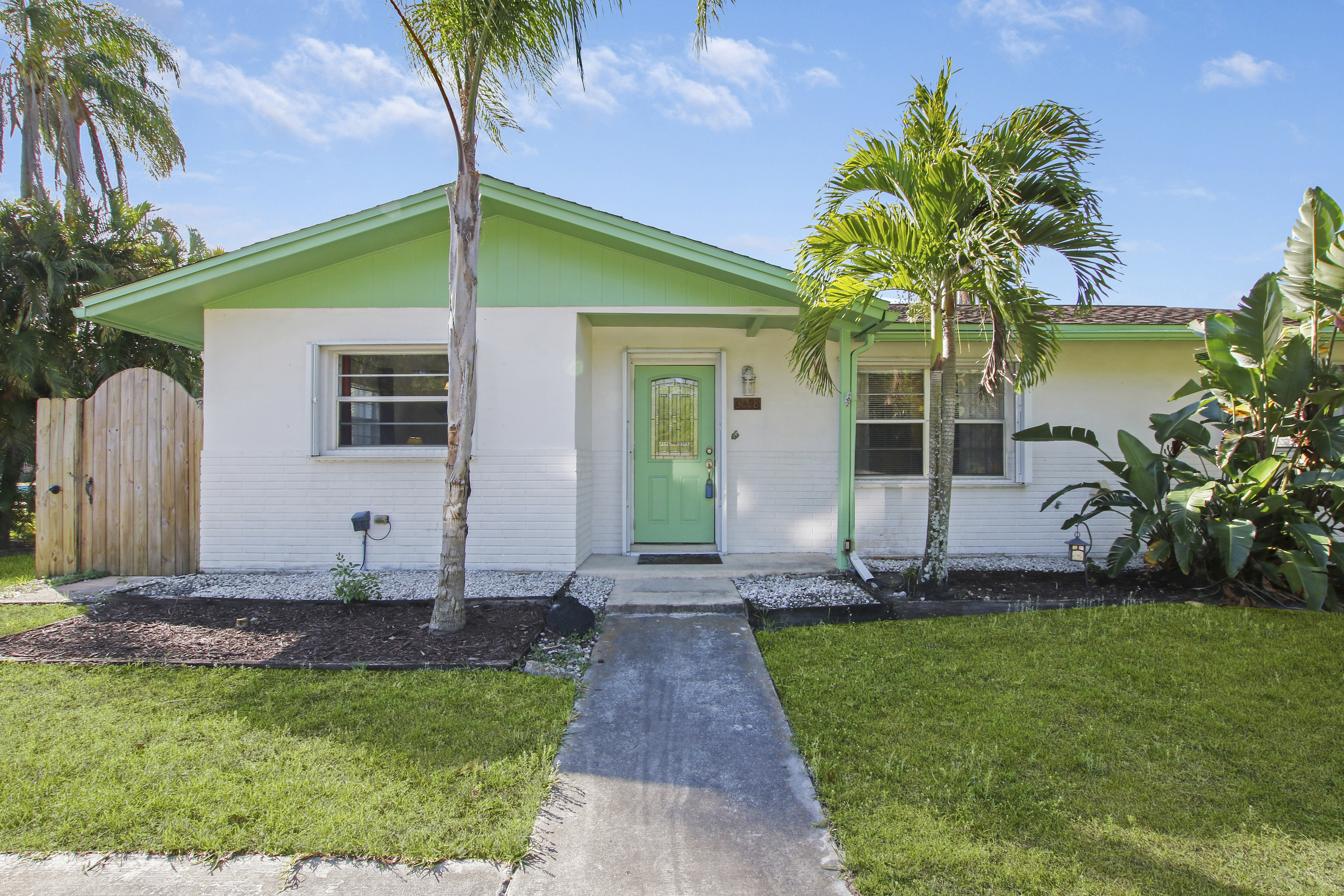 New Listing! Home in Stuart, No HOA! header image.