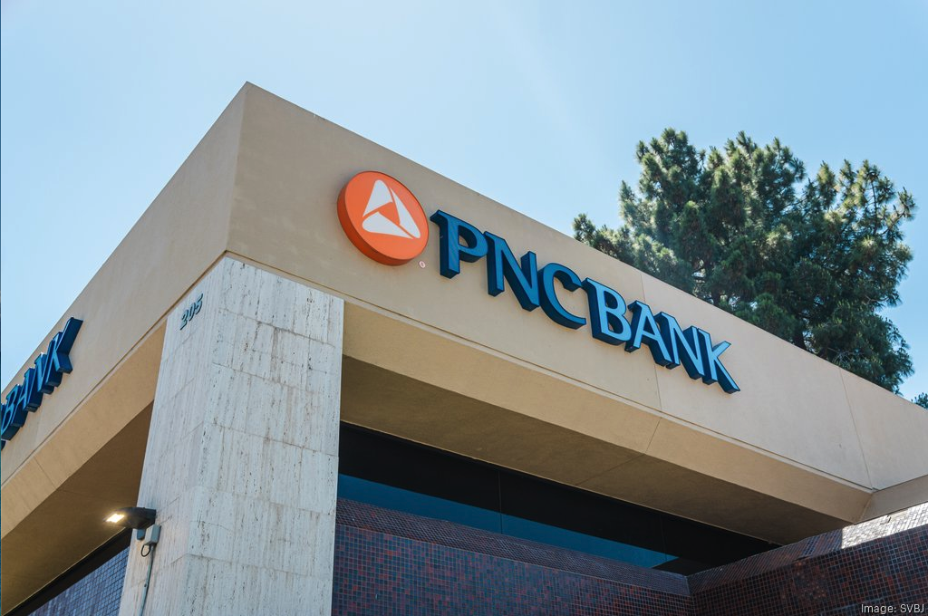 PNC Opens first Hialeah branch as Pittsburgh bank pushes massive Florida expansion header image.