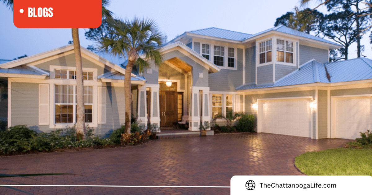 The Latest on the Luxury Home Market header image.