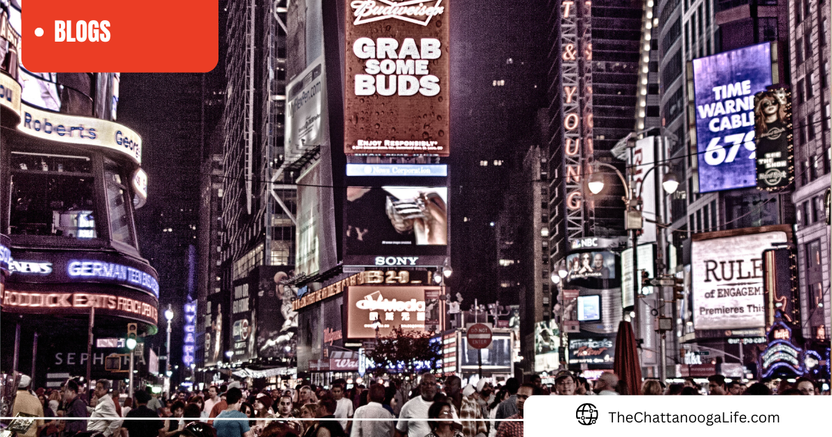 The Return to Urban Living — Why More People Are Moving Back to Cities header image.