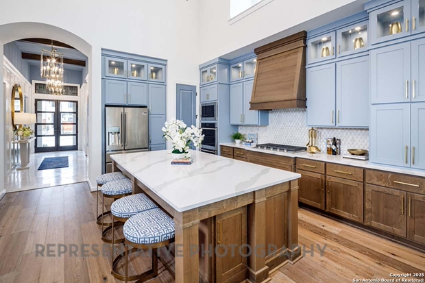 🏡 Housing Forecast 2025: What Buyers & Sellers Need to Know header image.