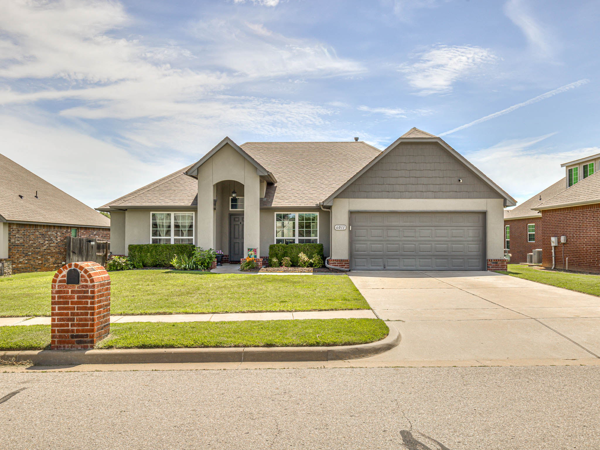 STYLISH & MOVE-IN READY! | Tulsa Real Estate header image.