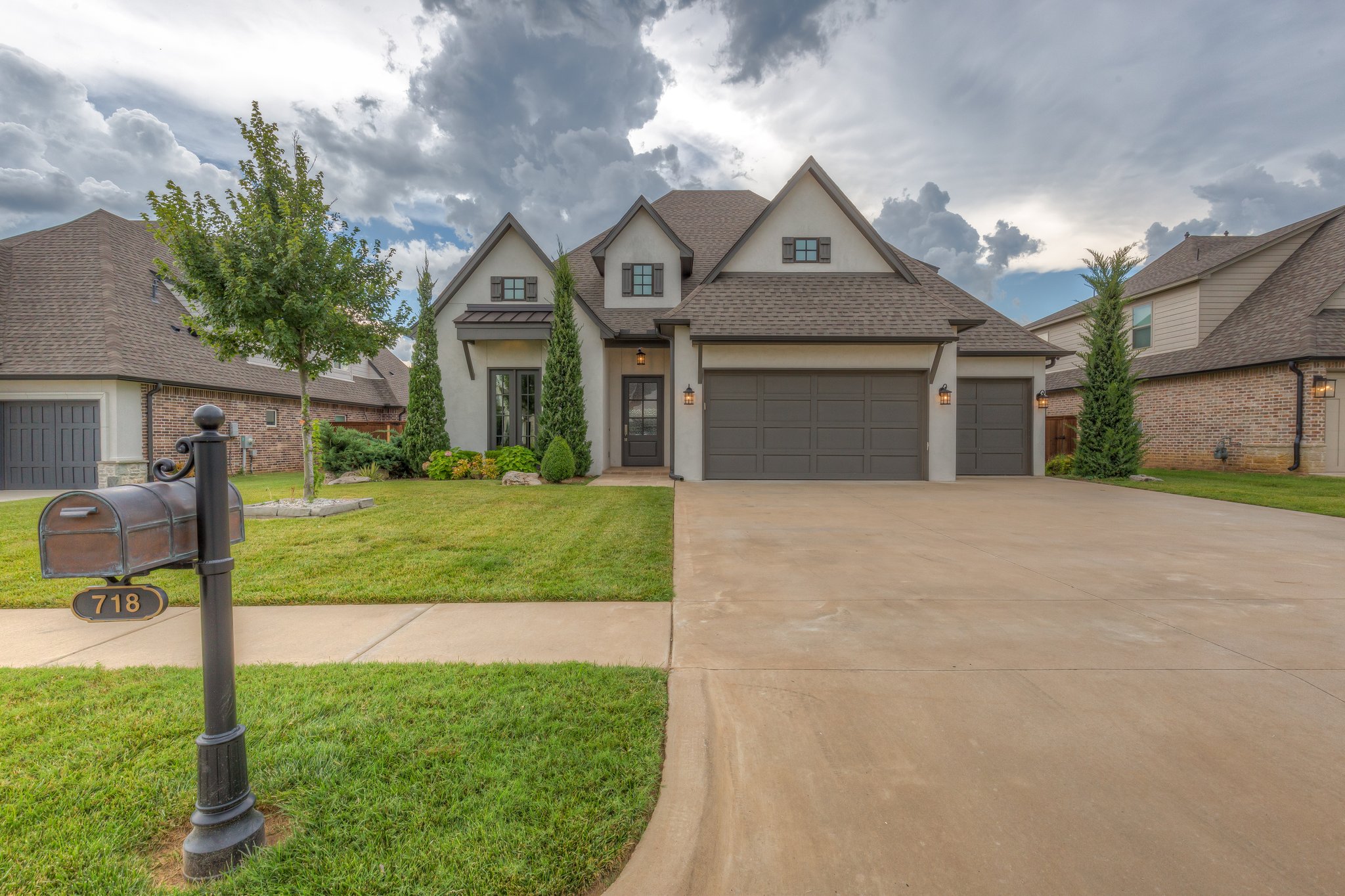 Modern Farmhouse | The Wolek Group | Tulsa Realtor header image.