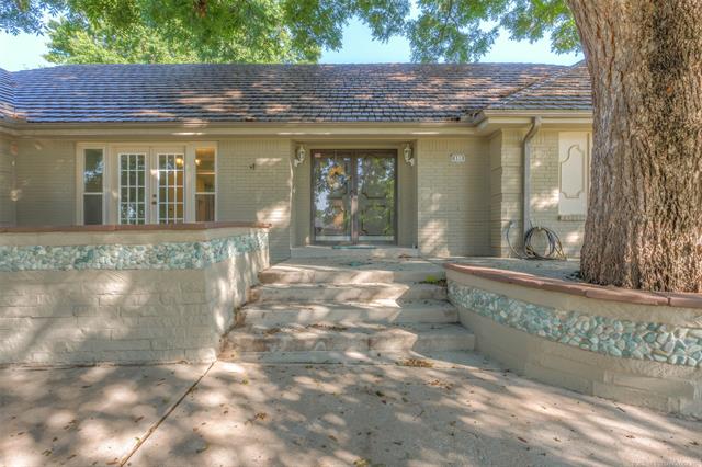 MOVE-IN-READY - THE WOLEK GROUP | TULSA REAL ESTATE header image.