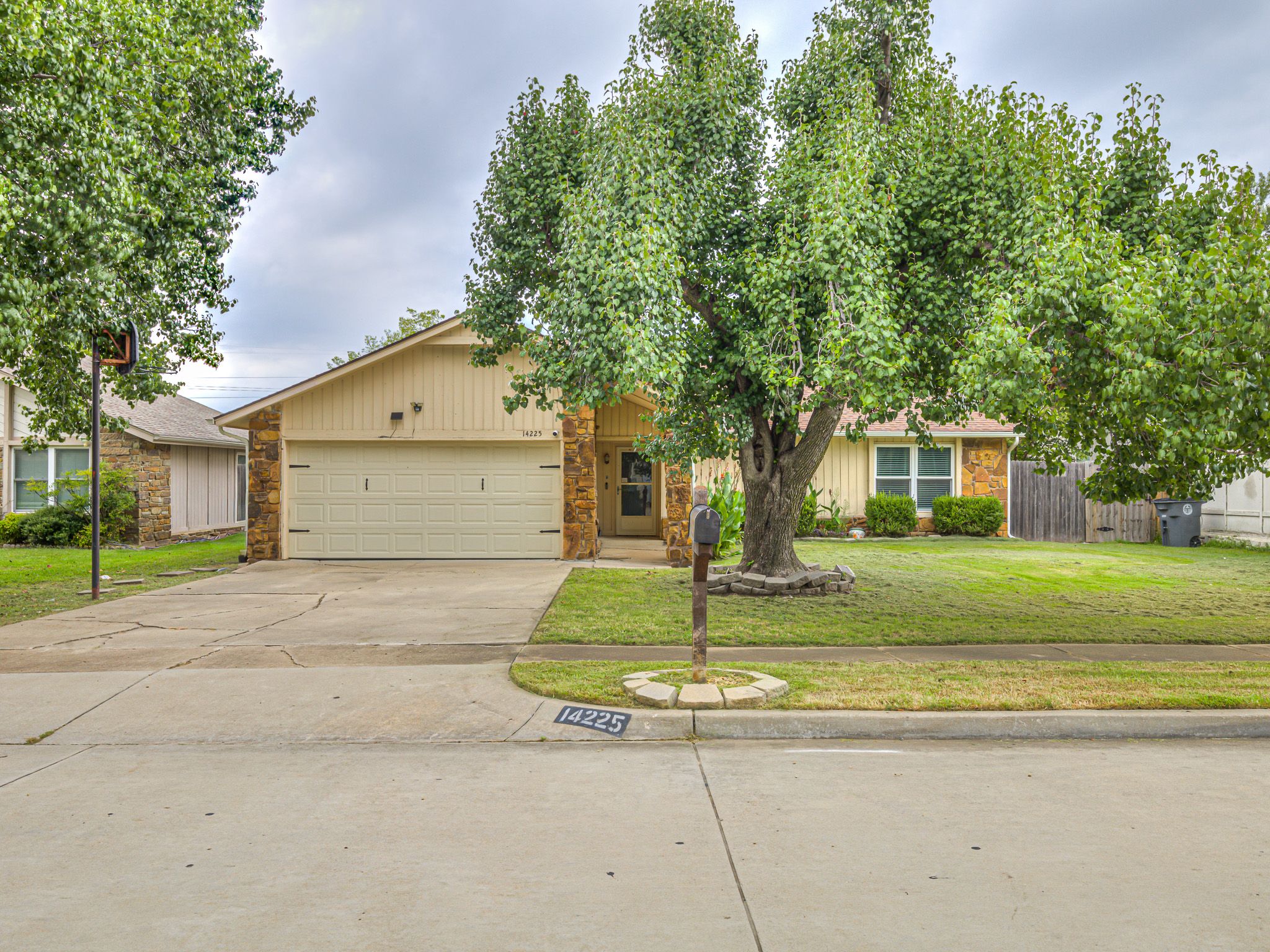 Charming and Well-maintained | Tulsa Real Estate header image.