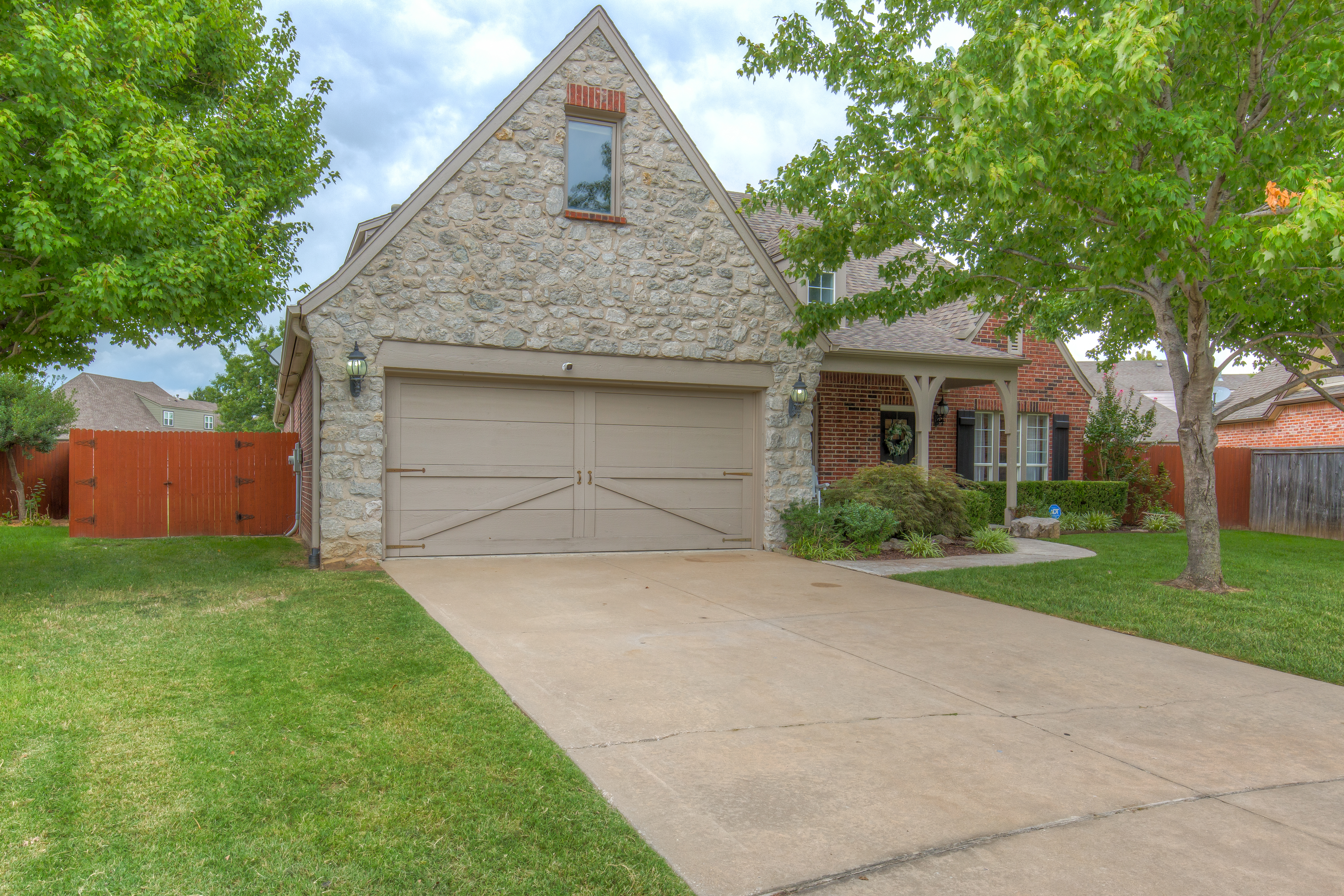 STYLISHLY UPDATED | The Wolek Group | Tulsa Realtor header image.