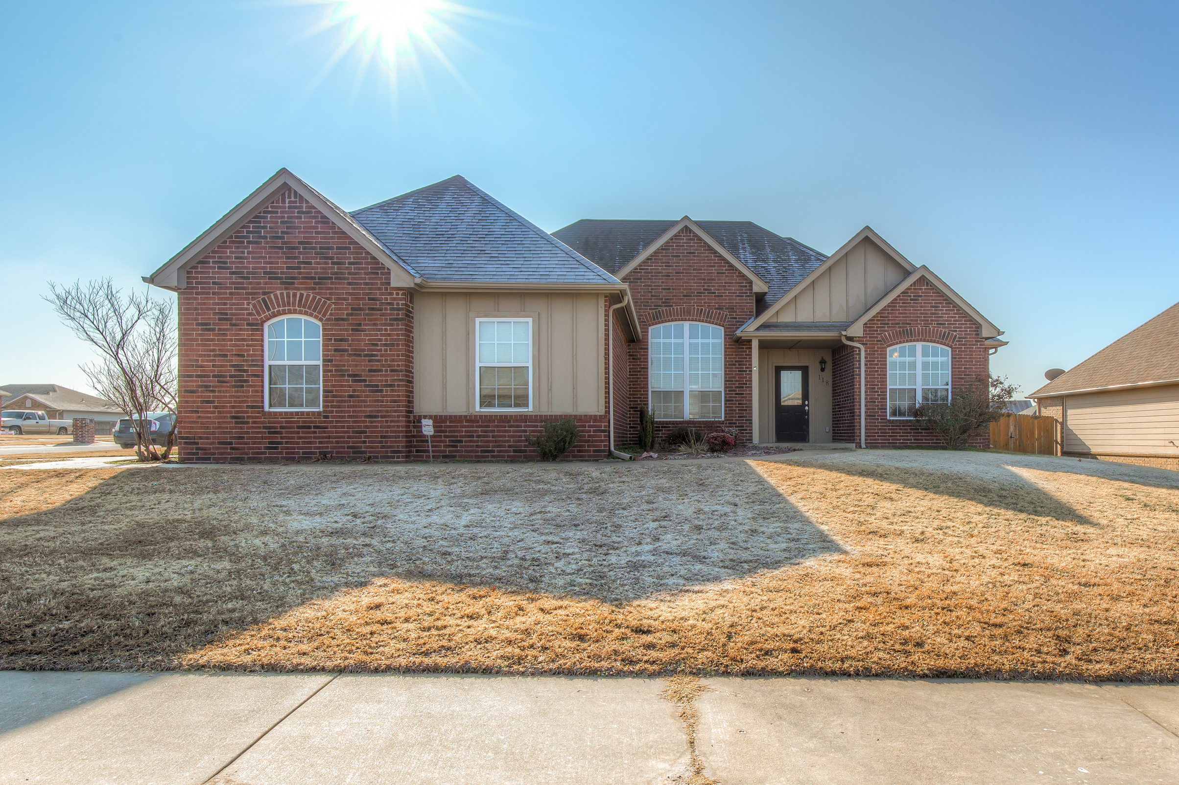 PRISTINE! UPDATED ONE-LEVEL IN ESTABLISHED NEIGHBORHOOD - THE WOLEK GROUP | TULSA REALTOR header image.