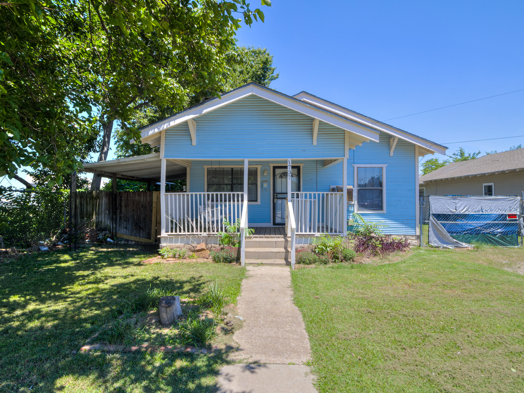 Bungalow in the Heart of Tulsa | Tulsa Real Estate header image.