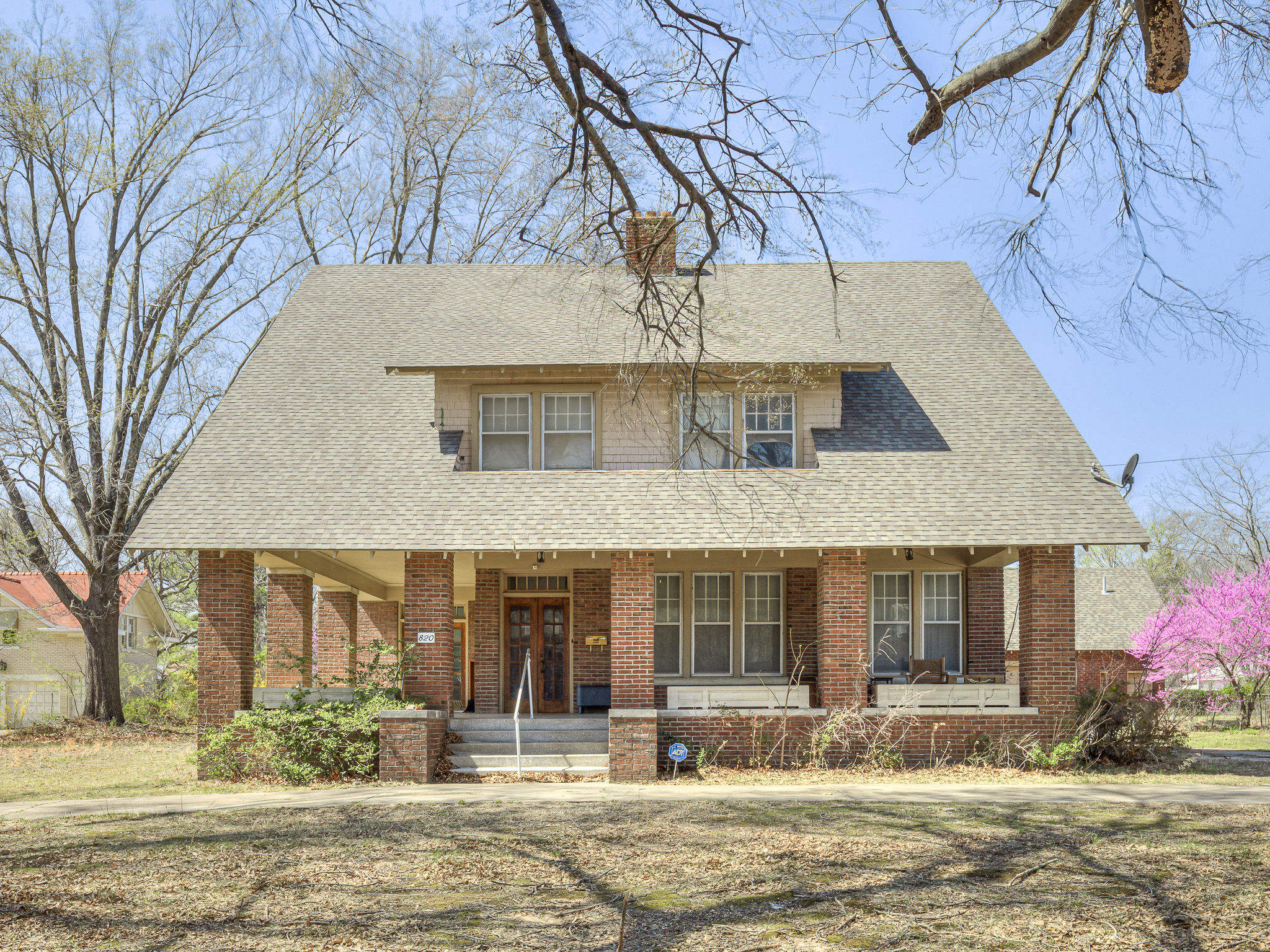 Timeless Architectural Charm | Tulsa Real Estate header image.