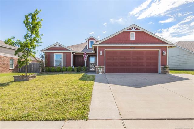 Peaceful country living with city convenience! - THE WOLEK GROUP | TULSA REALTOR header image.