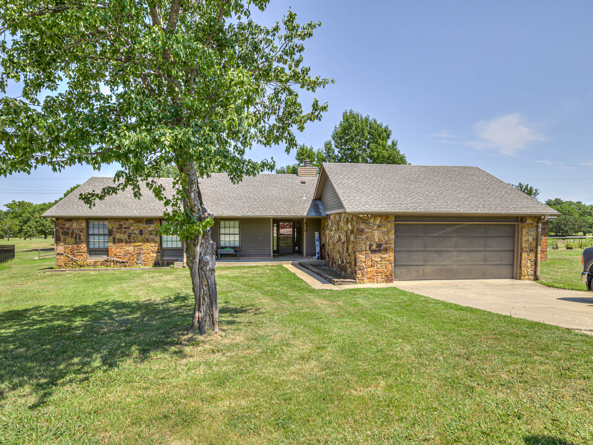 Rare Gem! | Tulsa Real Estate header image.