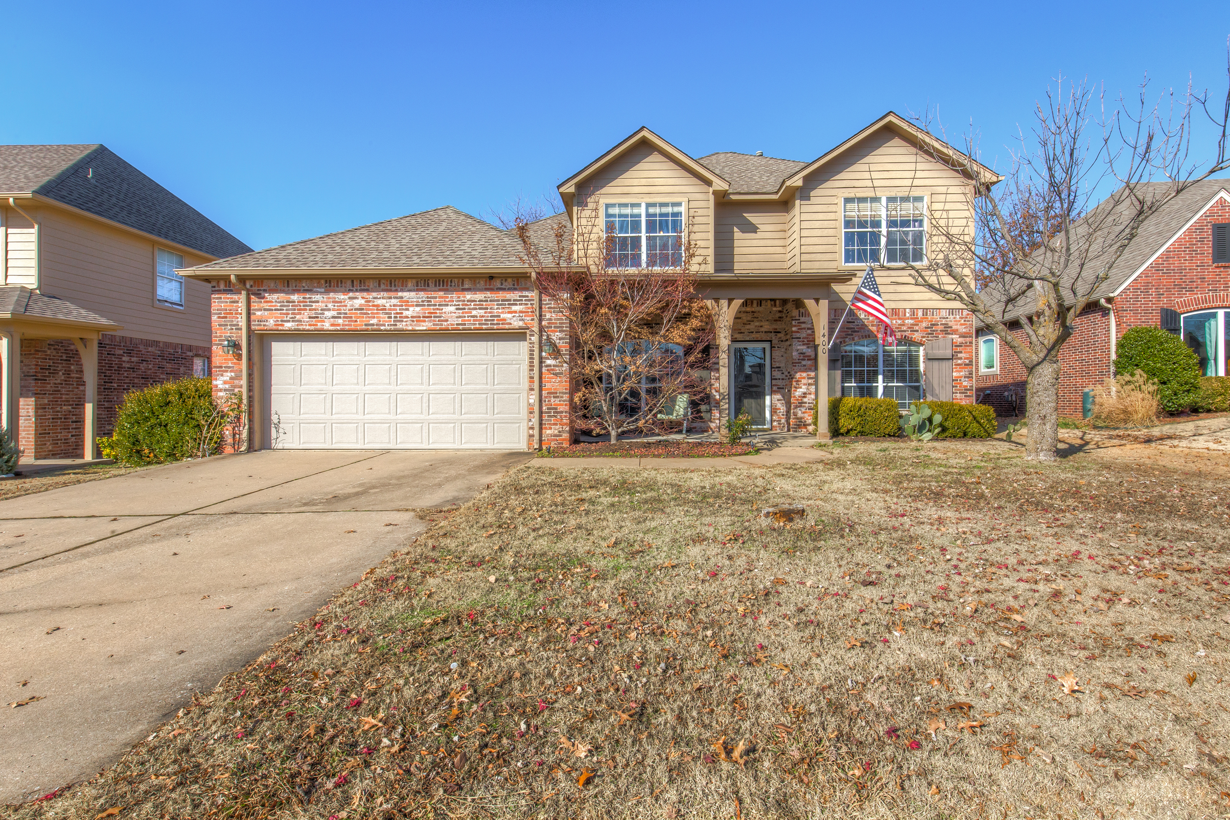 GOLF COURSE VIEWS! | The Wolek Group | Tulsa Realtor header image.