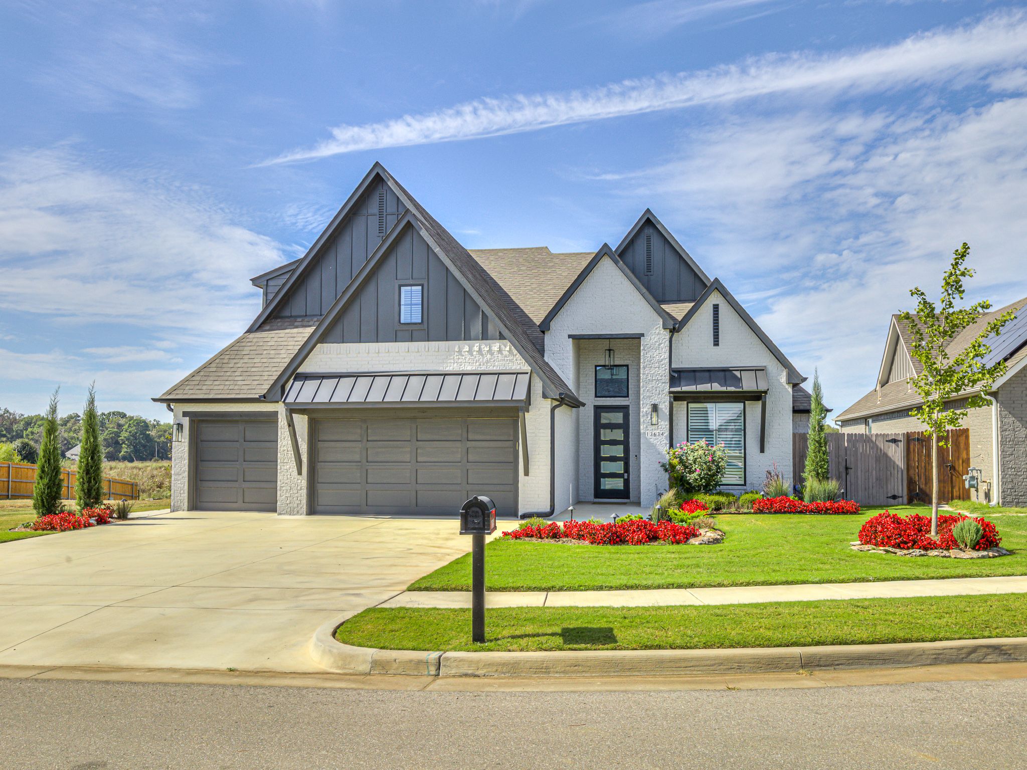Modern Design in Torrey Lakes | Tulsa Real Estate header image.