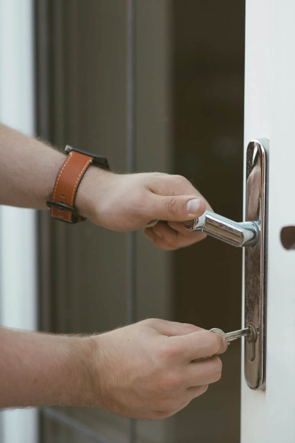 Late Summer Buying and Selling Secrets header image.