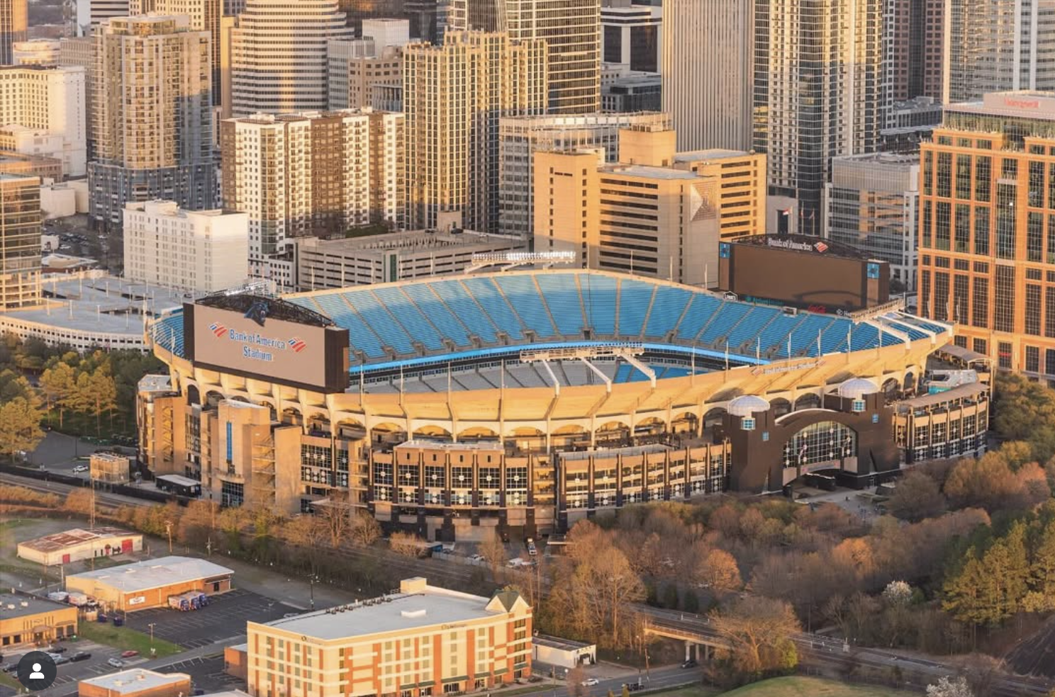 Charlotte City Council Greenlights New Entertainment Venue Next to Bank of America Stadium 🎶🏙️ header image.