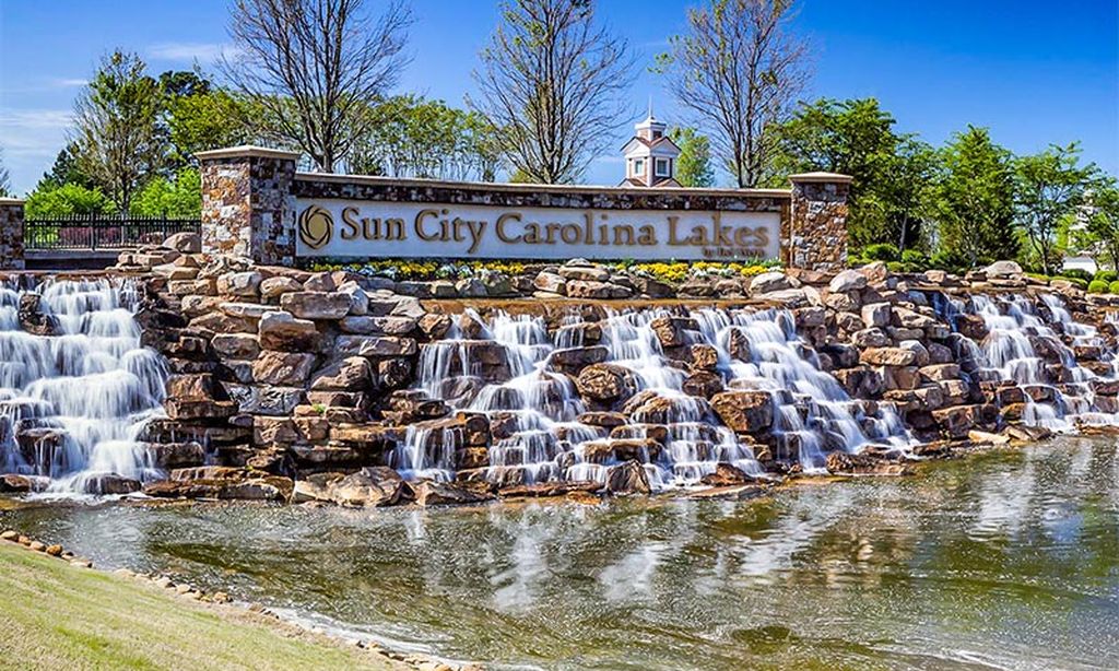 What Are the Best 55+ Communities Around Charlotte? header image.