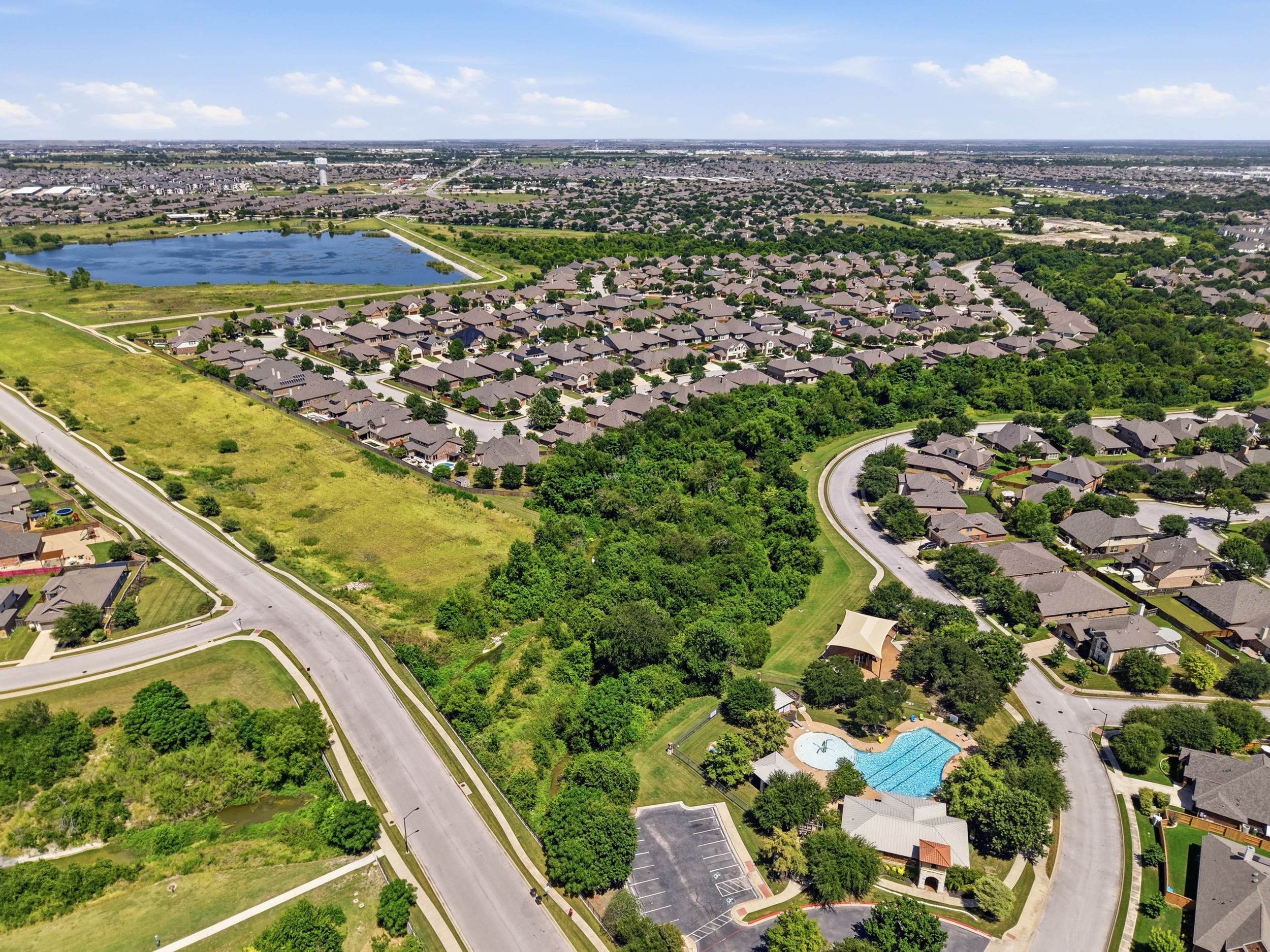 Living in Round Rock, TX: A Resident's Guide header image.