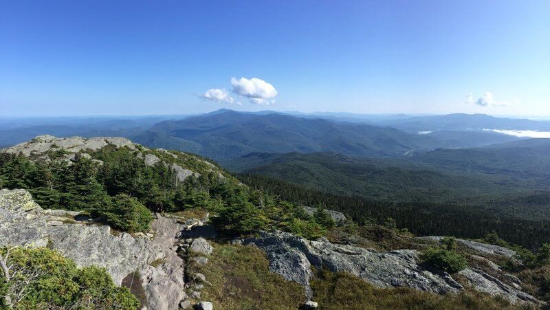 The 10 Best Hikes in Vermont header image.