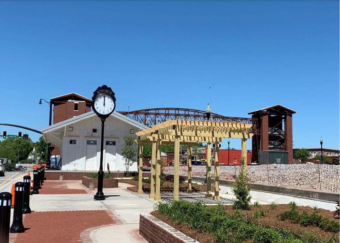 Acworth, GA: Where History Embraces Contemporary Living header image.