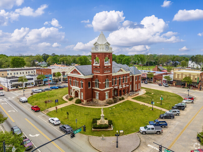 Jackson, GA: A Captivating Quintessential Southern City header image.