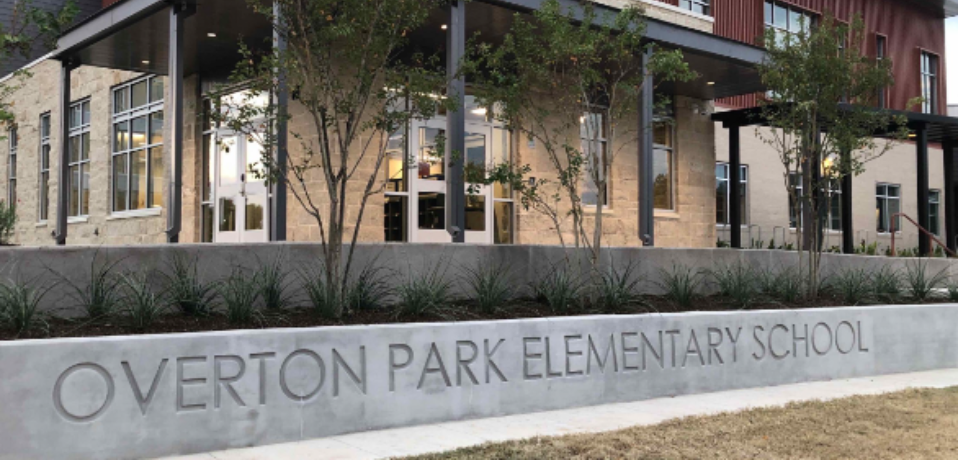 Homes in the Overton Park Neighborhood in Fort Worth, TX 76109 header image.