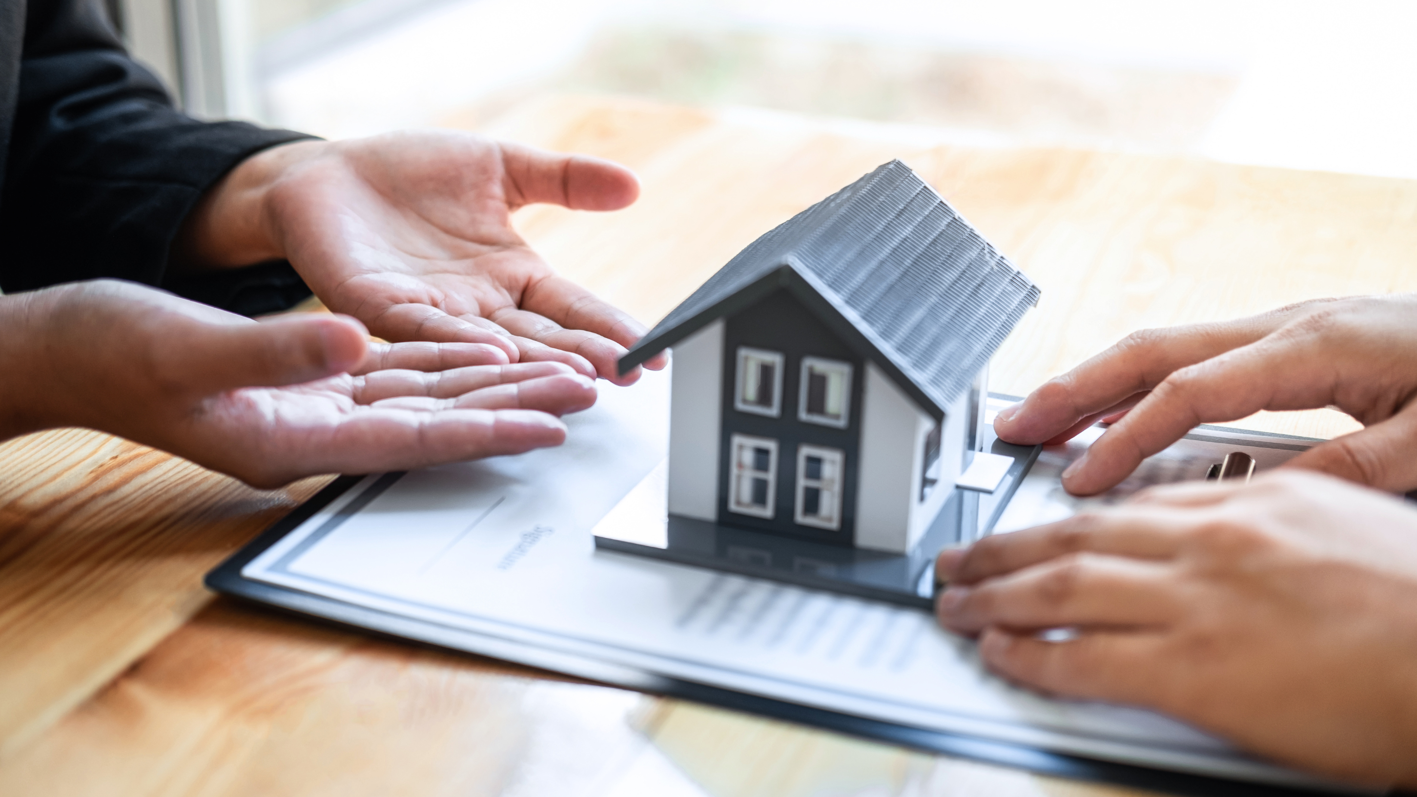 Selling Your Home? Here's Why You Need a Real Estate Professional header image.
