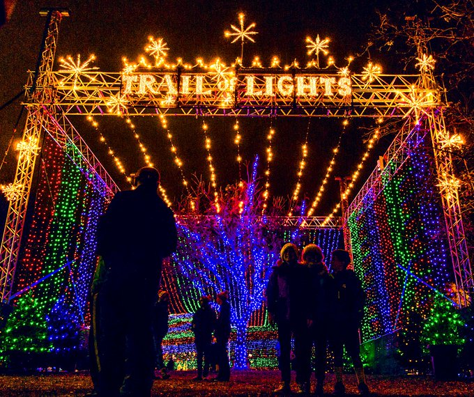 Guide to the 58th Annual Zilker Park Trail of Lights in Austin, Texas header image.