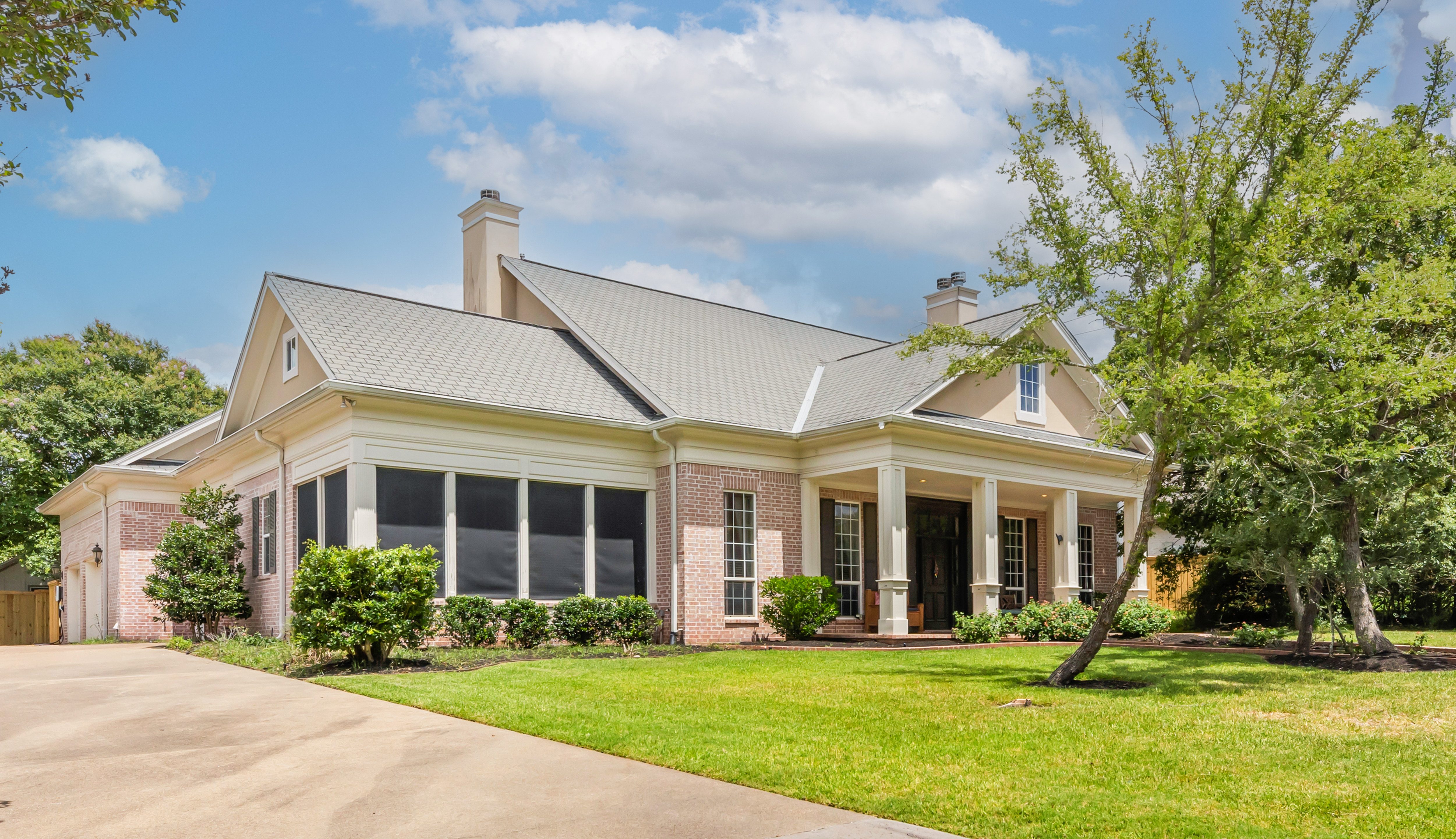 Just Listed! 9307 Lake Forest Court S, College Station, TX 77845 header image.